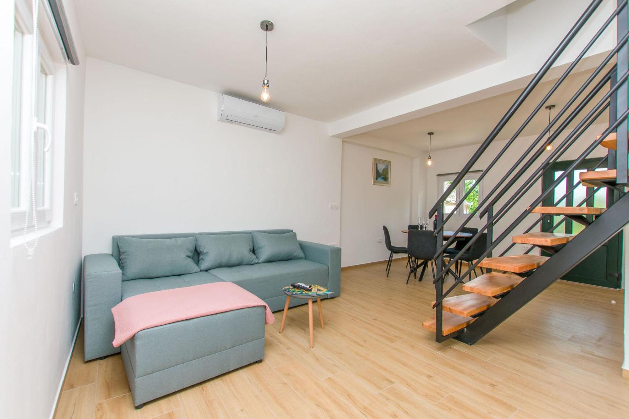Apartment Petea Omiš Exterior foto