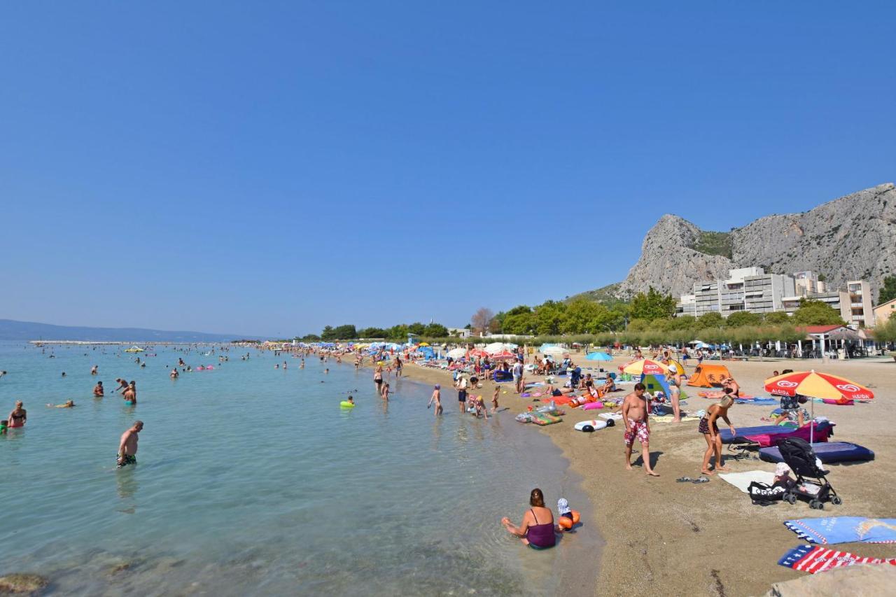 Apartment Petea Omiš Exterior foto